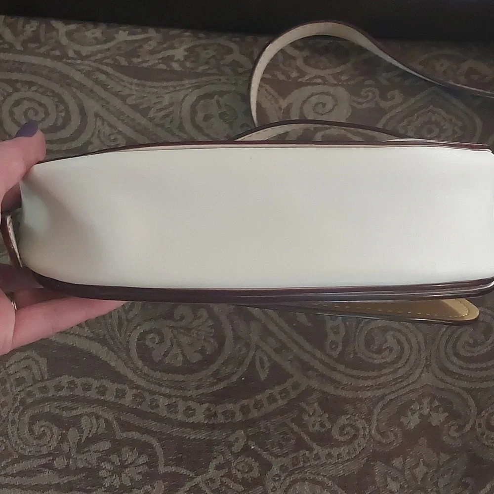 Coach Tea Rose Saddle Bag - Picture 11 of 11